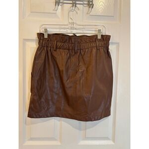 Brown Faux Leather Paperbag Waist Mini Skirt‎ with Pockets, Casual Chic